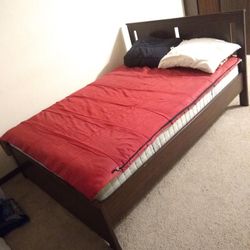 IKEA Queen Size Songesand Bed. Free Chairs