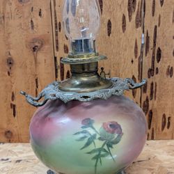 Antique Kerosene Lamp 