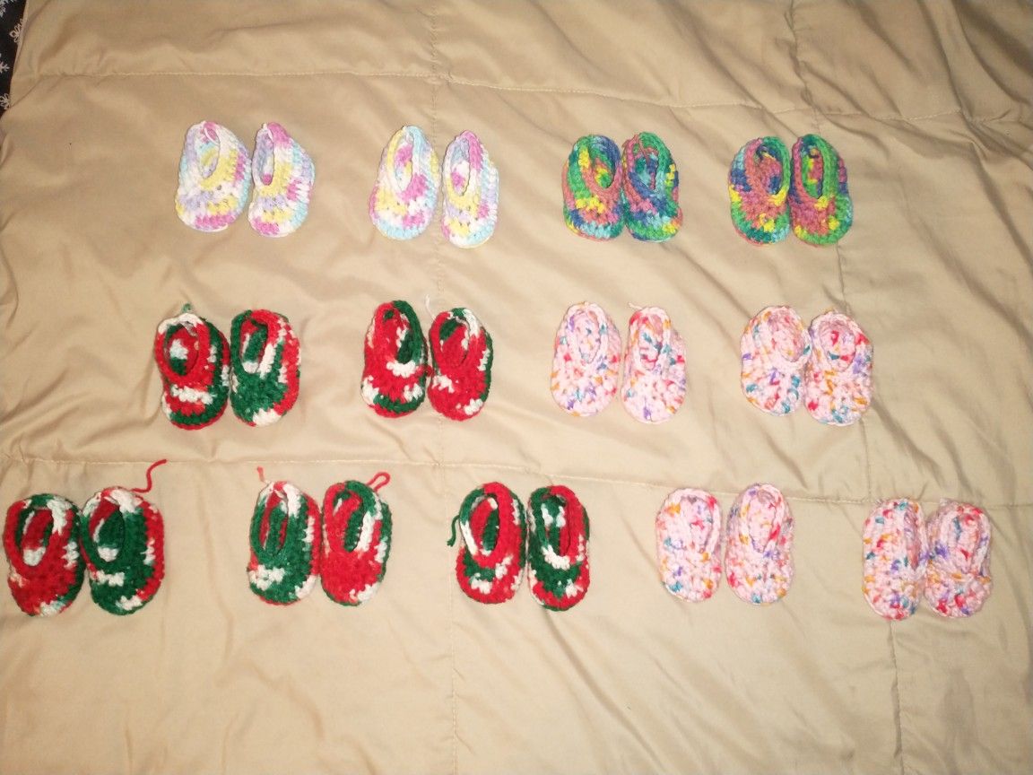 0-3 months size crochet baby girl shoes