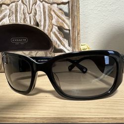 Women’s Guess Sunglasses 