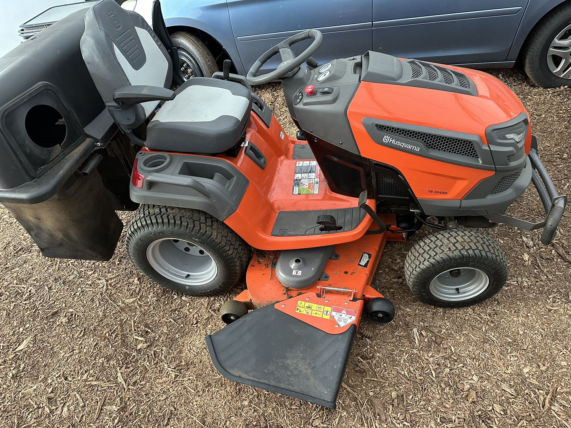 Husqvarna Riding Mower 