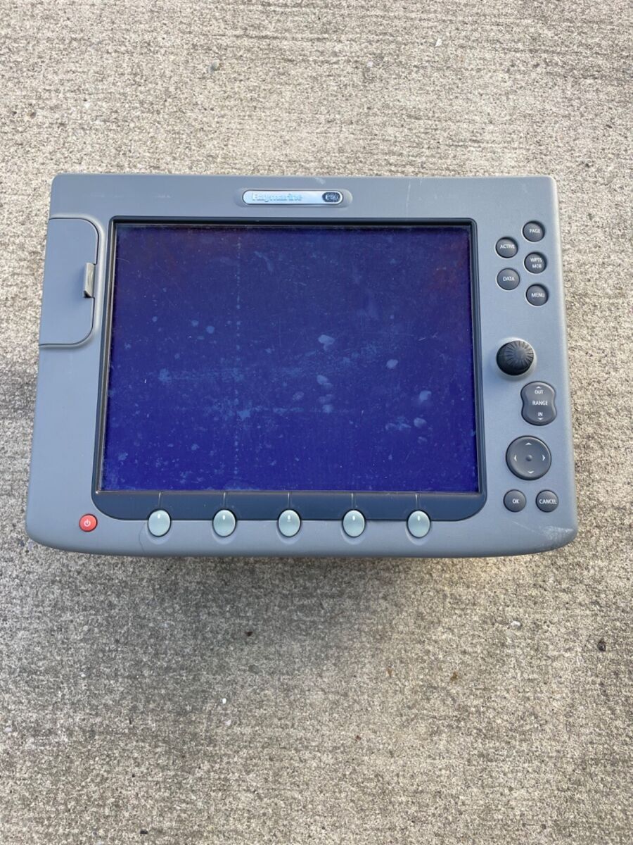 Raymarine E120 Chartplotter