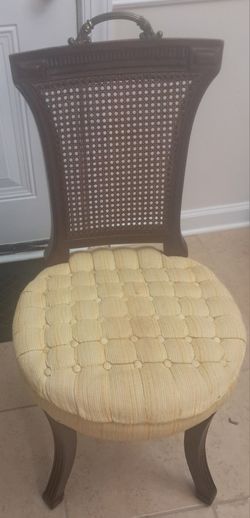 Antique Single Cane Back Chair MAKE A RESPONSIBLE OFFER