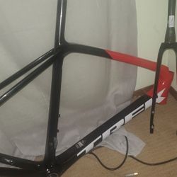 Trek Emonda Sl Frameset 1x Only Headset, Grommets Included