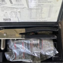 Riveter Kit 