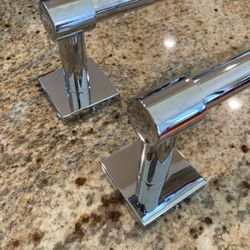 24” Towel Bars