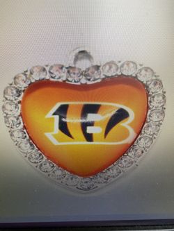 Cincinnati Bengals heart pendant
