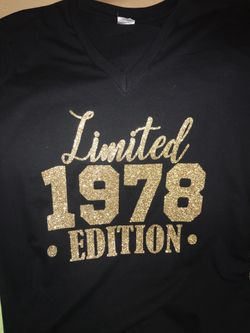 Custom T-shirt printing glitter