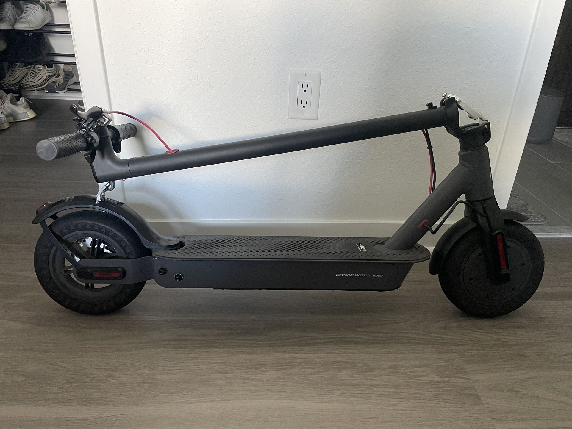 Scooter Electric AVAILABLE PICKUP NOW