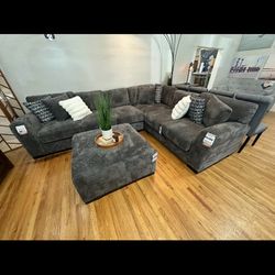 Sectional Grey Couches 
