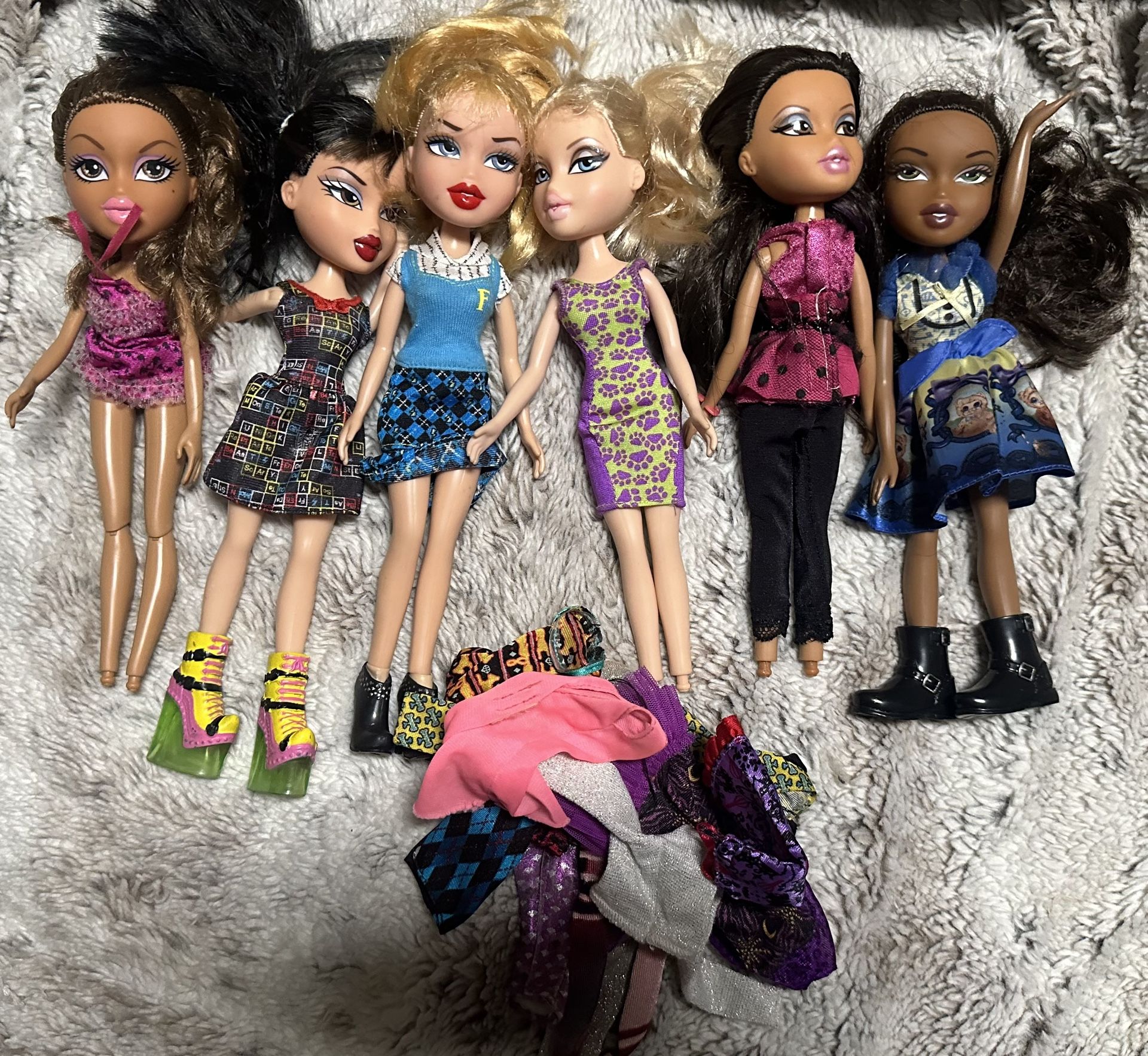 Bratz Doll Lot