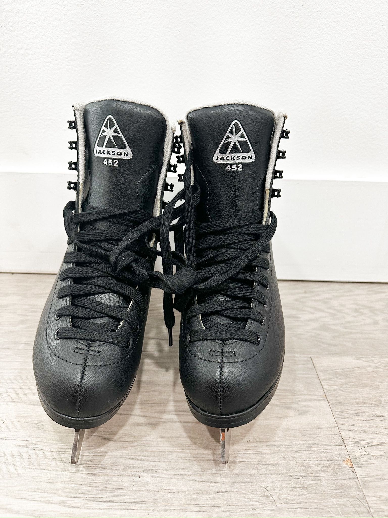 Jackson 452 Ice Skates