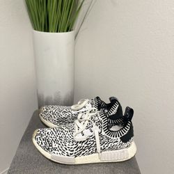 Adidas NMD R1 sz 11.5