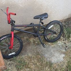 Bike  redline flite price reflect damage