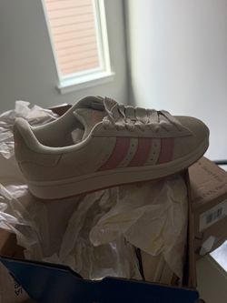 Adidas Campus Low-Top Sneakers - size 9 - brand new