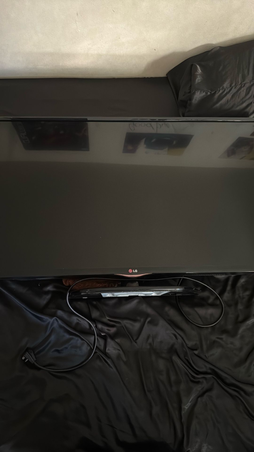 LG TV 37’’