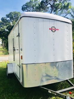 7x12 enclosed trailer used Only Once. Title in hand