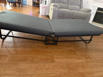 Folding bed