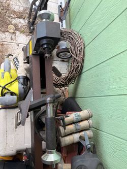manual metal stamping press