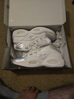 Reebok Question Low Men's Shoes