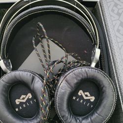 Headphones House Of MARLEY