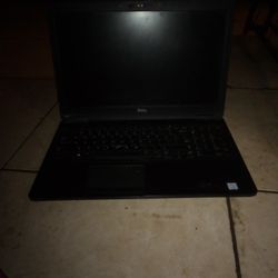 Dell Latitude  Model 5591 With Logic Wireless Mouse