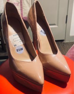 Madden Girl Lidia Platform Pumps Womens  Leather Heels