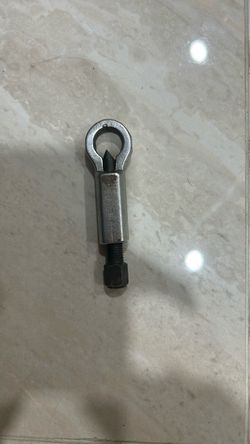Nut Splitter / Nut Breaker Tool