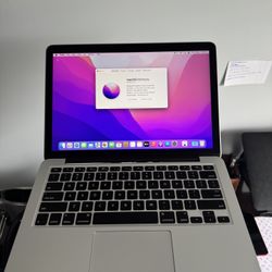 Apple MacBook Pro 2022 Software 
