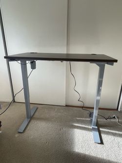 Sturdy Adjustable Standing Desk