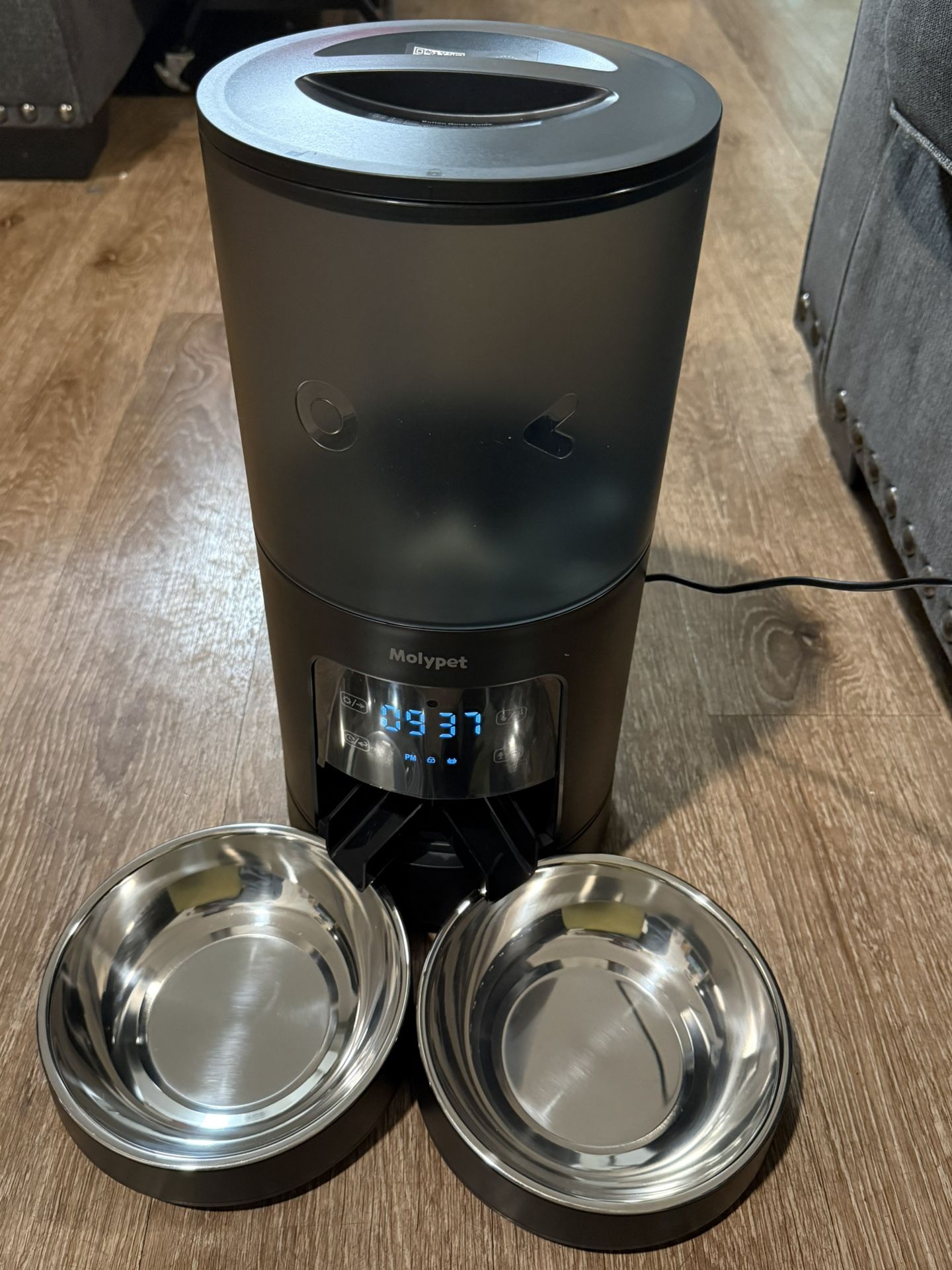 Automatic Pet Feeder