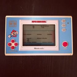 *Rare & Vintage* 1988 Game & Watch Nintendo Super Mario Bros. Handheld Game (Tested & Working w/ New Batteries) No Box or Manual.