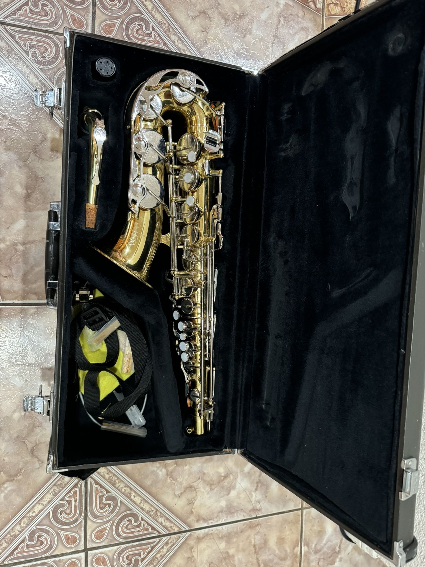 Yamaha Yas-23 Saxophone