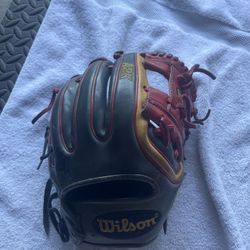 Wilson A2K Infield Glove 