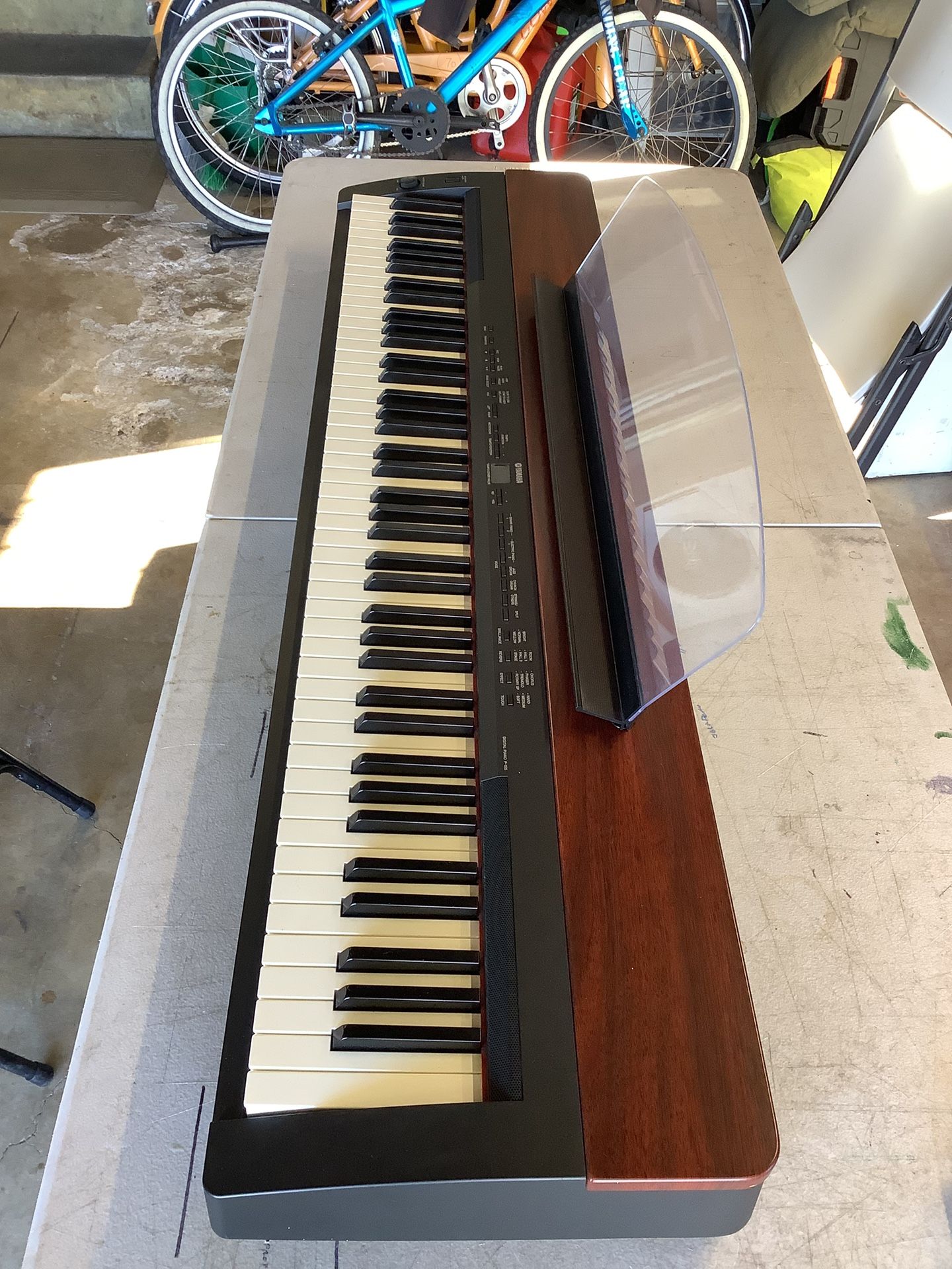 YAMAHA DIGITAL PIANO P-155 For Parts Or Repair