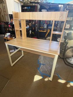 Oak Writing Computer Desk with Storage Shelves and Hutches