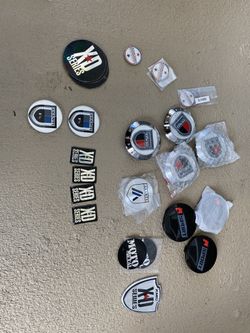 Diferentes Wheel Center Caps 