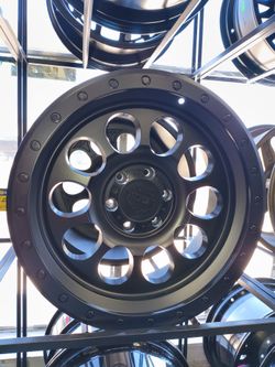 ​⚡ ¡CALIDAD PREMIUM GARANTIZADA! ⚡ Set de 20 pulgadas 6x135 ideal para Ford F-150, Expedition, Navigator, Blackwood, Raptor (Gen 1), y Mark LT. ✅ Inic