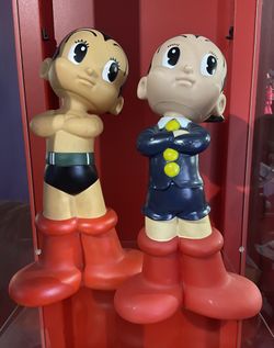 2 Vintage Astro Boys Figures 