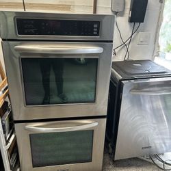 Kitchen Aid Double Wall Oven, Electric Cooktop, Dishwasher, 36” Microwave 