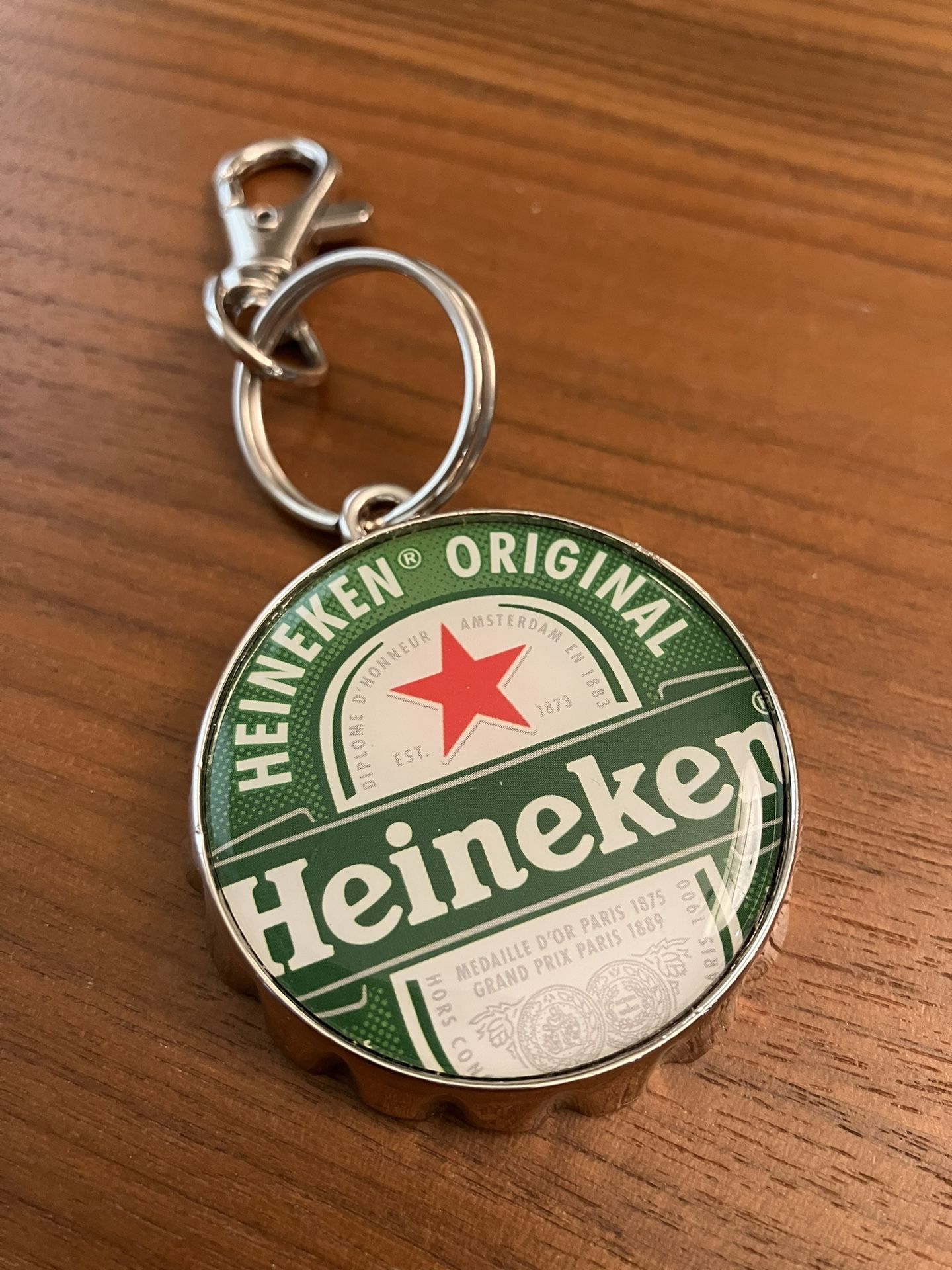 Heineken Beer Bottle Cap Keychain Key Holder Fob w/ Bottle Opener, Green/Silver