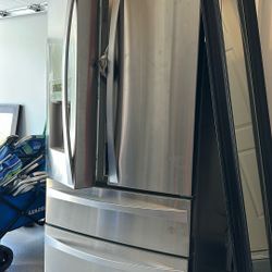 Kenmore Double Door Fridge 