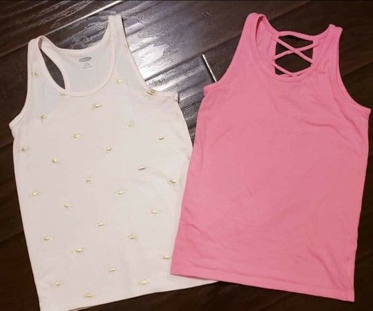 Girls fitted tops size 8