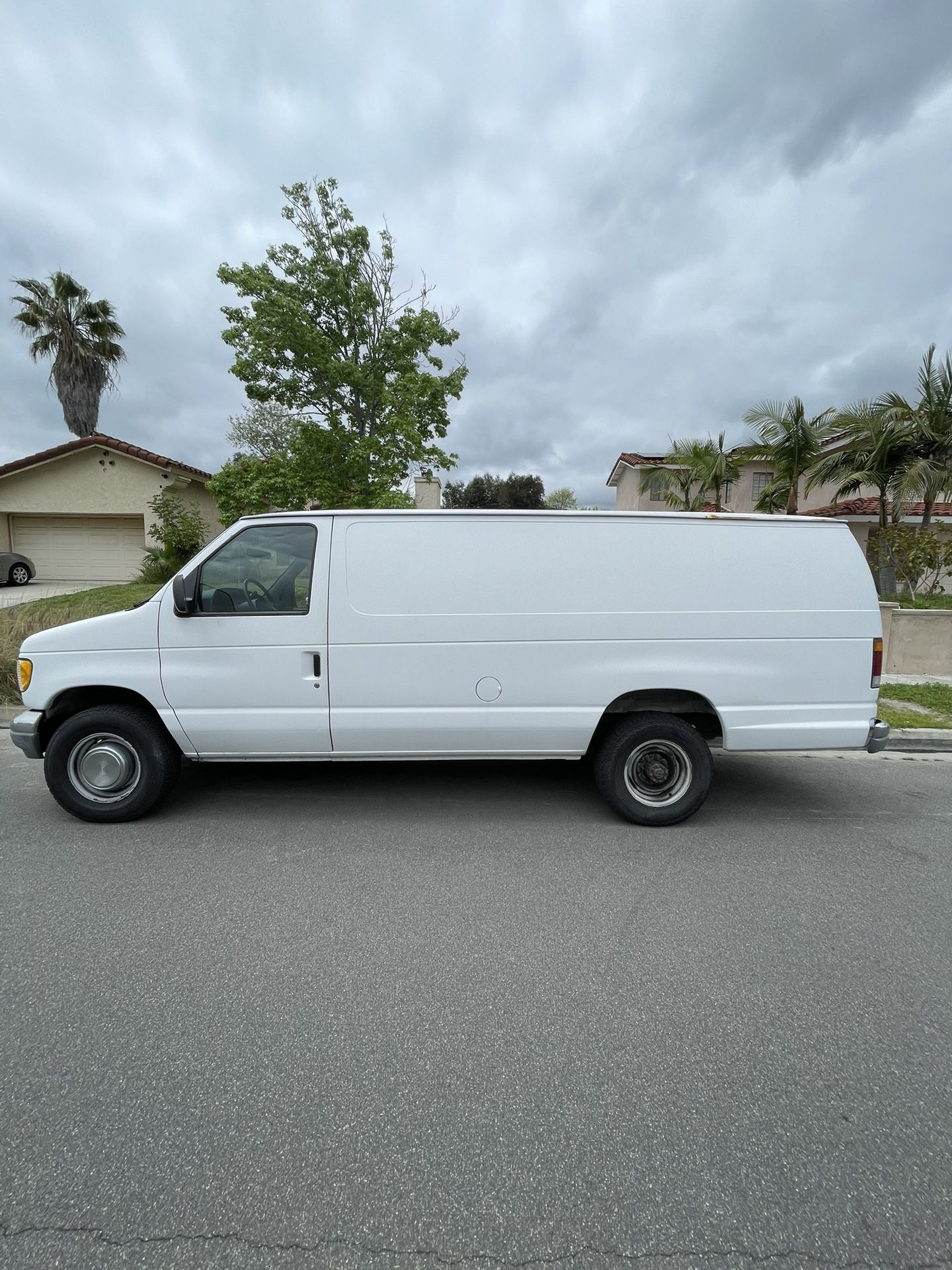 1994 Ford E-350