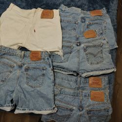 Levi Shorts
