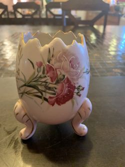 Decorative porcelain Egg