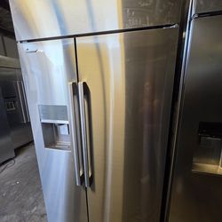 42" DACOR BUILT IN STAINLESS STEEL REFRIGERATOR