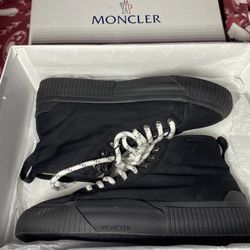 Men’s Size 43 EU Moncler black Shoes 
