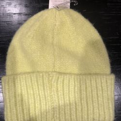 NWT Yellow/green Beanie 