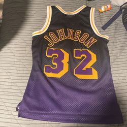 OLD LAKERS JERSEYS